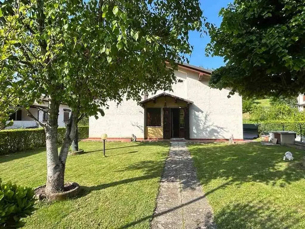 Lejlighed Villetta Immersa Nel Verde Monteombraro